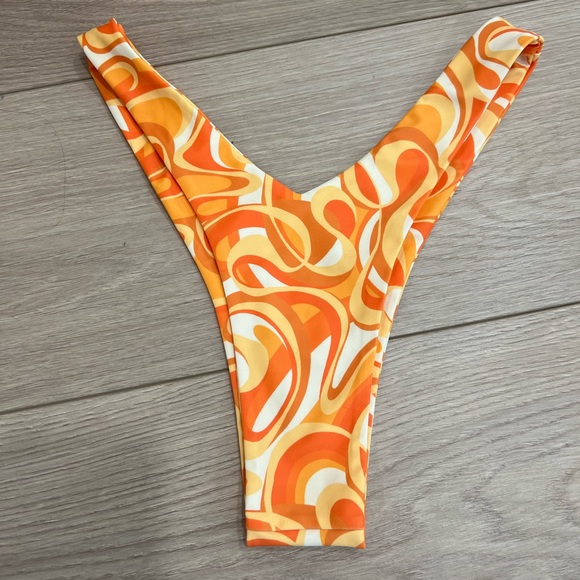 Kulani Kinis Swim Kulani Kini X Hannah Meloche Bikini Bottom Poshmark